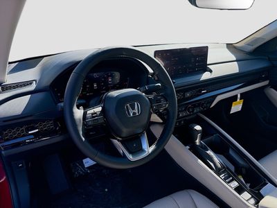 2026 Honda Accord Hybrid - Photo 9