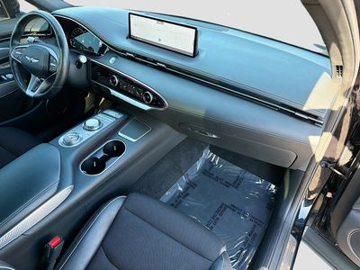 2023 Genesis GV70 — photo 13 view