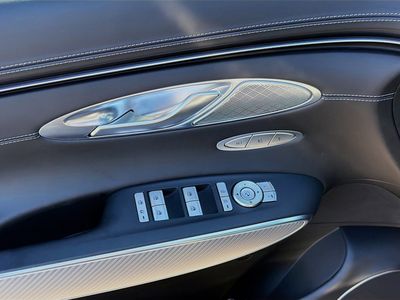 2023 Genesis GV70 — photo 22 view