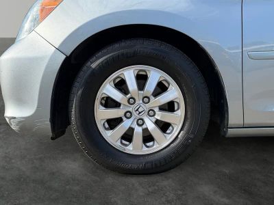 2010 Honda Odyssey — interior view