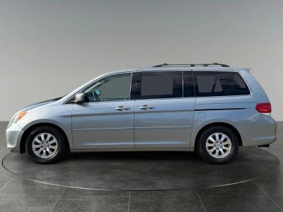 2010 Honda Odyssey — detail view