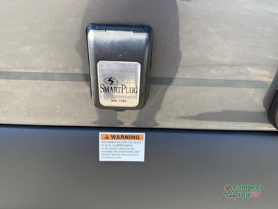 2025 Storyteller Overland Storyteller Overland — photo 25 view