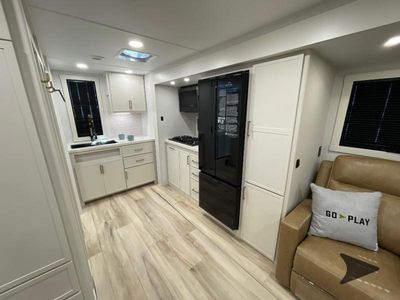 2026 Brinkley Model I — photo 16 view