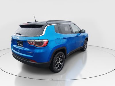 2024 Jeep Compass - Photo 7