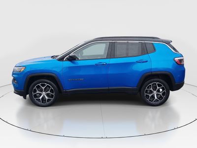 2024 Jeep Compass - Photo 4