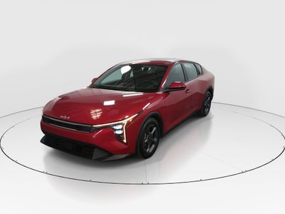 2025 Kia K4 - Photo 3