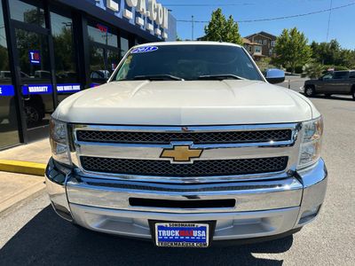 2013 Chevrolet Silverado 1500 Crew — rear three-quarter view