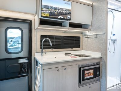 2026 Tiffin Motorhomes Wayfarer - Photo 13
