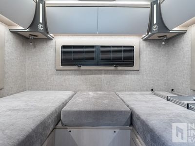 2026 Tiffin Motorhomes Wayfarer - Photo 15