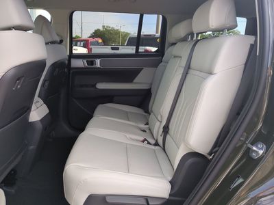 2026 Hyundai SANTA FE HYBRID — photo 17 view