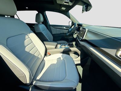 2026 Volkswagen Atlas Cross Sport - Photo 24