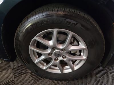 2023 Chrysler Pacifica — photo 10 view