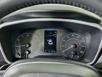 2025 Toyota Corolla Hatchback — photo 19 view