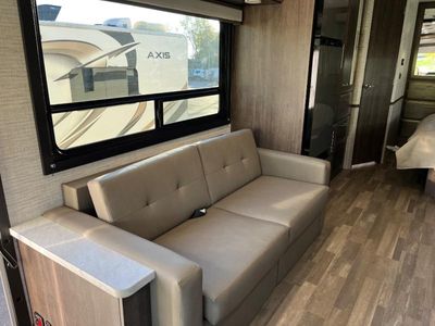 2025 Entegra Coach Vision SE — photo 14 view