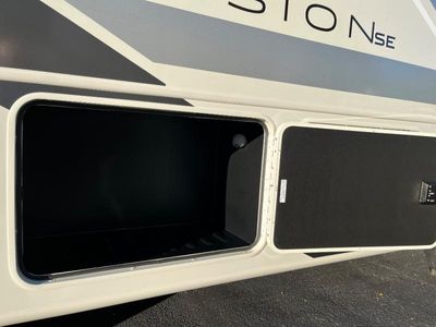 2025 Entegra Coach Vision SE — photo 30 view