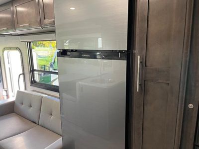 2025 Entegra Coach Vision SE — photo 21 view
