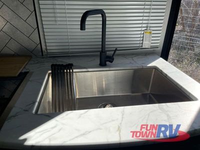 2024 Coachmen RV Freedom Express - Photo 23