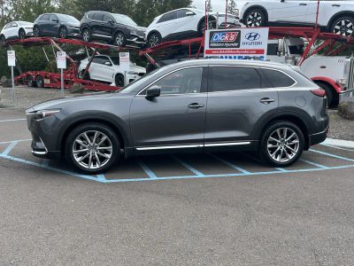 2018 Mazda Mazda CX-9 — side profile view