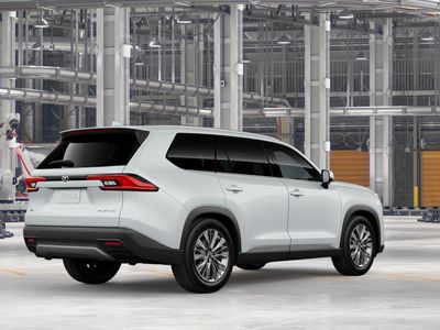 2026 Toyota Grand Highlander — photo 10 view