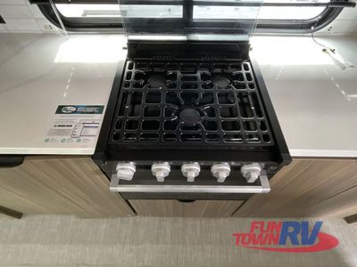 2025 Forest River RV Wildwood - Photo 16