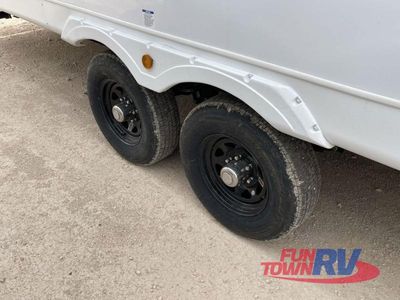 2025 Forest River RV Wildwood - Photo 9