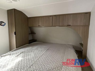 2025 Forest River RV Wildwood - Photo 37