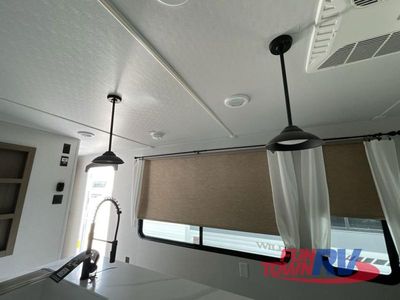 2025 Forest River RV Wildwood - Photo 21