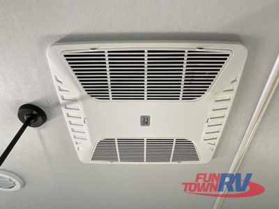 2025 Forest River RV Wildwood - Photo 28