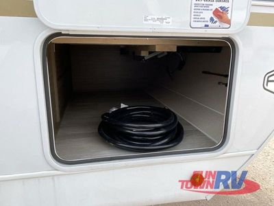 2025 Forest River RV Wildwood - Photo 5