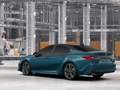 2026 Toyota Camry - Photo 8