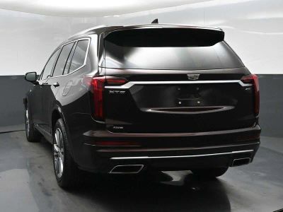 2020 Cadillac XT6 — interior view