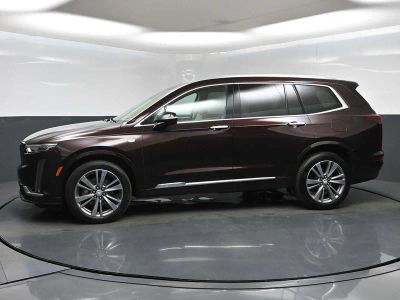 2020 Cadillac XT6 — rear three-quarter view