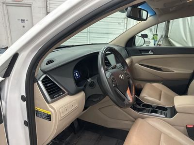 2017 Hyundai Tucson - Photo 9