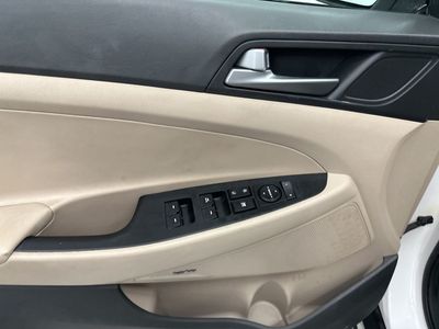 2017 Hyundai Tucson - Photo 10