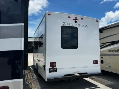 2027 Entegra ODYSSEY SE — photo 25 view