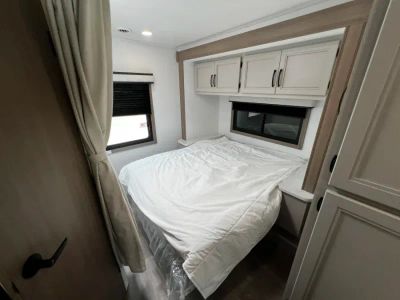 2027 Entegra ODYSSEY SE — photo 14 view