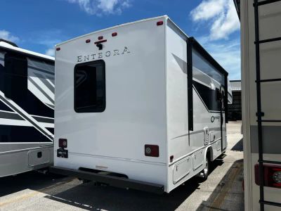 2027 Entegra ODYSSEY SE — photo 24 view