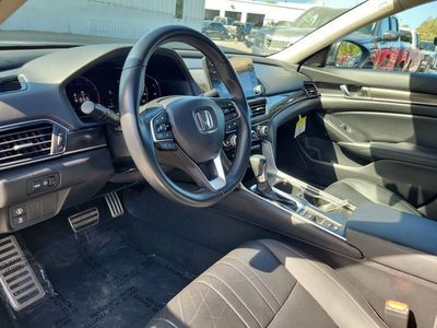 2021 Honda Accord — photo 10 view