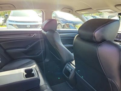 2021 Honda Accord — photo 28 view