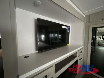 2025 Forest River RV Columbus - Photo 40
