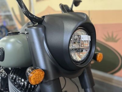 2025 Indian Motorcycle Springfield Dark Horse Moss Green Smoke — photo 13 view
