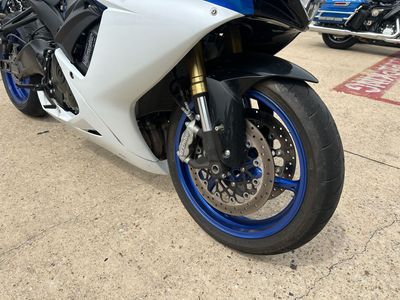 2024 Suzuki GSX-R750 - Photo 3