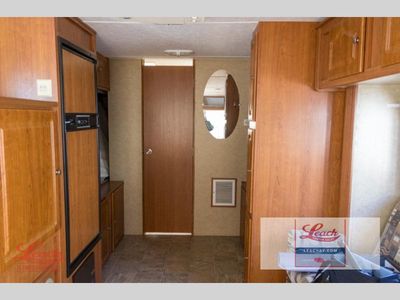 2008 Trail Cruiser C23S — photo 8 view