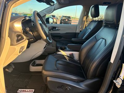 2024 Chrysler Pacifica - Photo 9