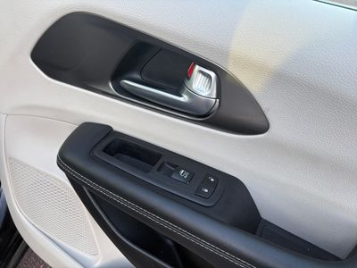 2024 Chrysler Pacifica - Photo 21