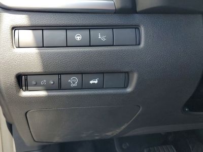 2026 Nissan Rogue - Photo 10