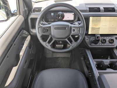 2026 Land Rover Defender 110 - Photo 16