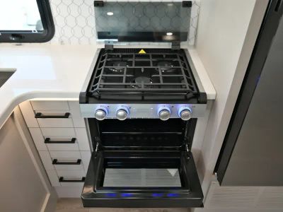 2027 Entegra ODYSSEY — photo 10 view