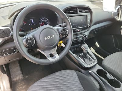 2022 Kia Soul - Photo 2