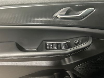 2025 Jeep Grand Cherokee L - Photo 8